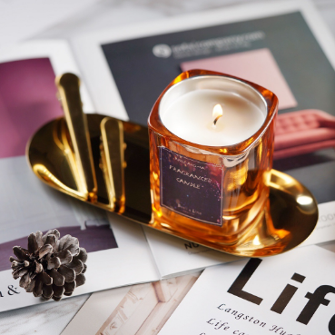 Luxury private label scented candles manufacturers UK supply free samples